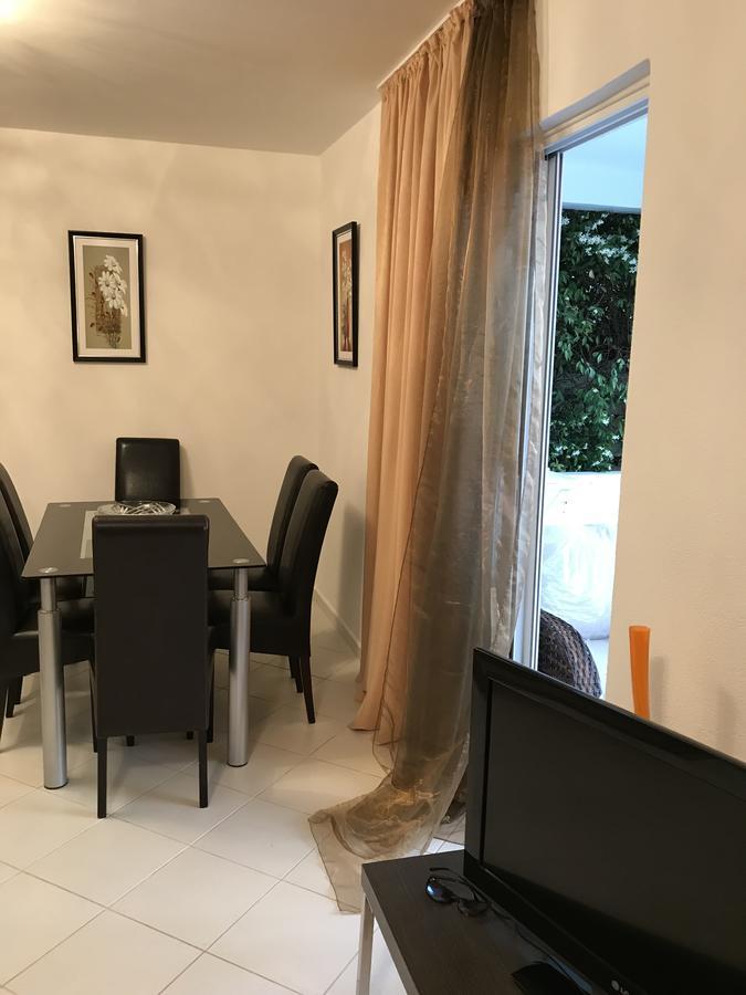 Villa Diana ウトイェハ エクステリア 写真